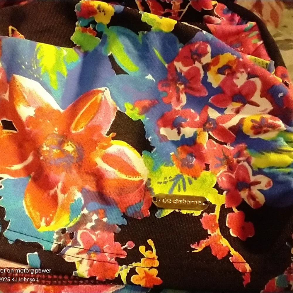 Liz Claiborne Floral Tankini Swim Suit Top Size 14 - Picture 5 of 5